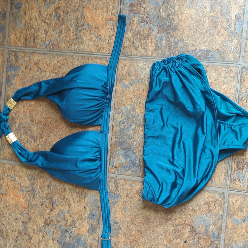 Venus bikini